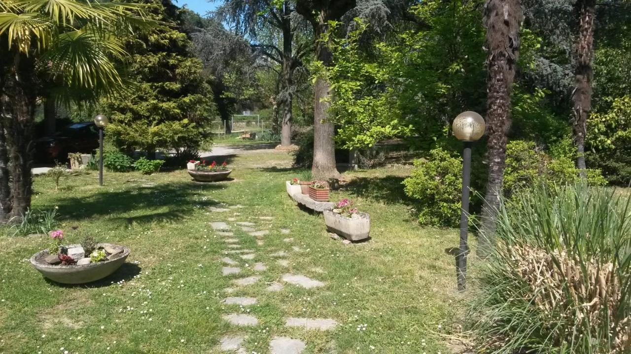 Appartamento Doppi Bagni Sei Posti Letto Viverone Dış mekan fotoğraf